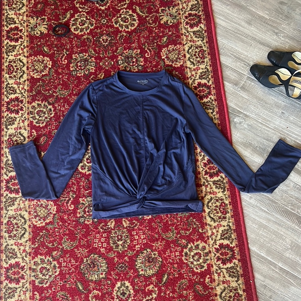 Athleta Midnight Blue Long Sleeve Top crop peep finger sleeve